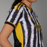 Camisa Juventus I Feminina – 2023 - Imagem 4
