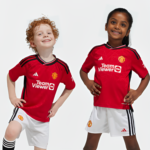 Conjunto Manchester United I 2023 – Infantil