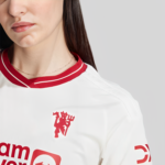 Camisa Manchester United III - 2023 Feminina - Imagem 5