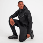 Conjunto Tech Fleece – All Black - Imagem 6