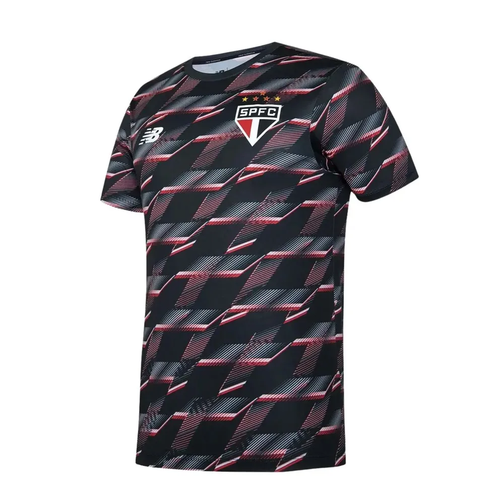 camisa_new_balance_pre_jogo_sao_paulo_2024_preto_e_vermelho_masculino_10621_2_c4c7fc28b12457ac38cc51fb13549720 Camisa São Paulo Pré Jogo - 2024 - Imagem 1