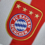 Camisa Bayern de Munique Retrô - 2010 - Imagem 4
