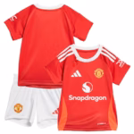 Conjunto Manchester United I 2024 – Infantil - Imagem 3