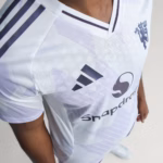 Camisa Manchester United II Modelo Jogador – 2025/26 - Imagem 4