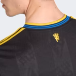 Camisa Manchester United III - 2025/26 - Imagem 4