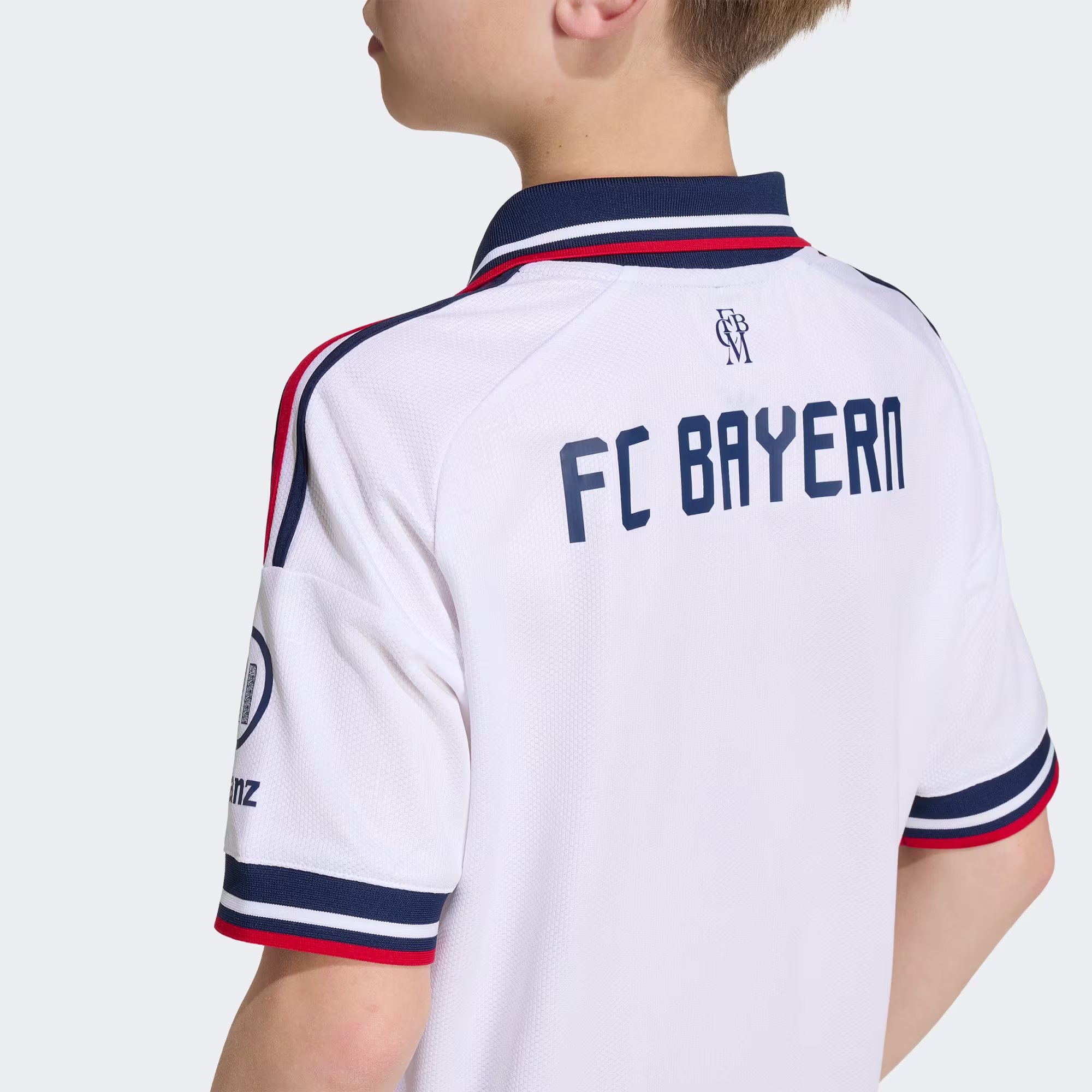 Kit Infantil Bayern de Munique II - 2026/27 - Imagem 3