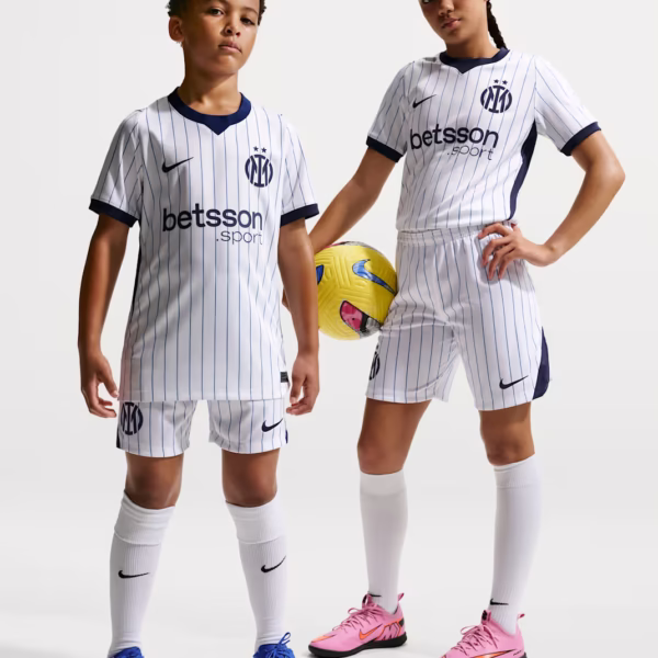 Kit Infantil Inter de Milão II - 2026/27