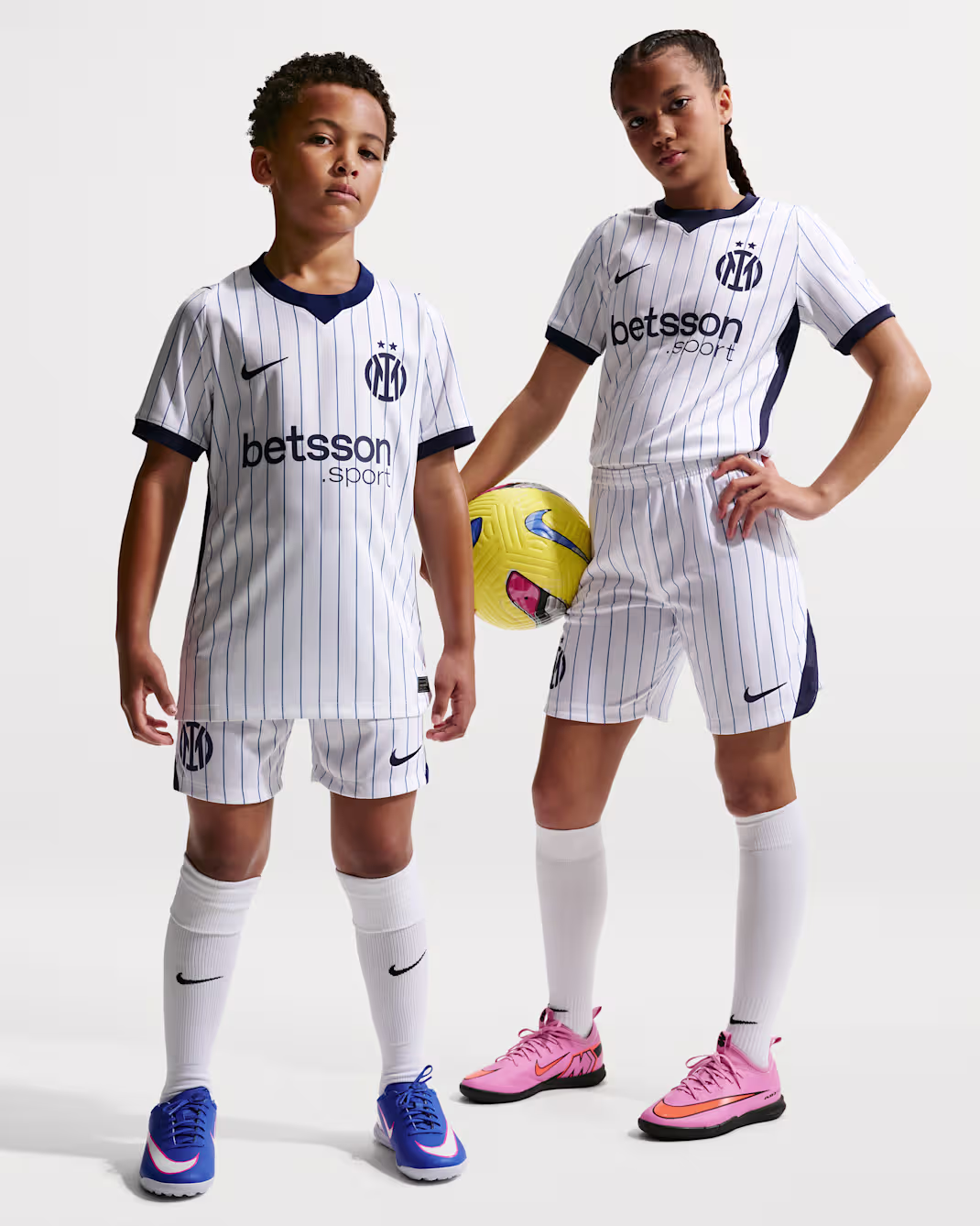 Kit Infantil Inter de Milão II - 2026/27